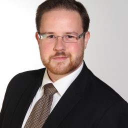 Dr. Mathias Rhiel